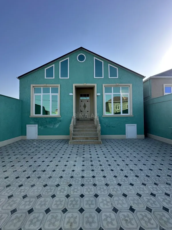 Satılır 4 otaqlı həyət evi 110 m²