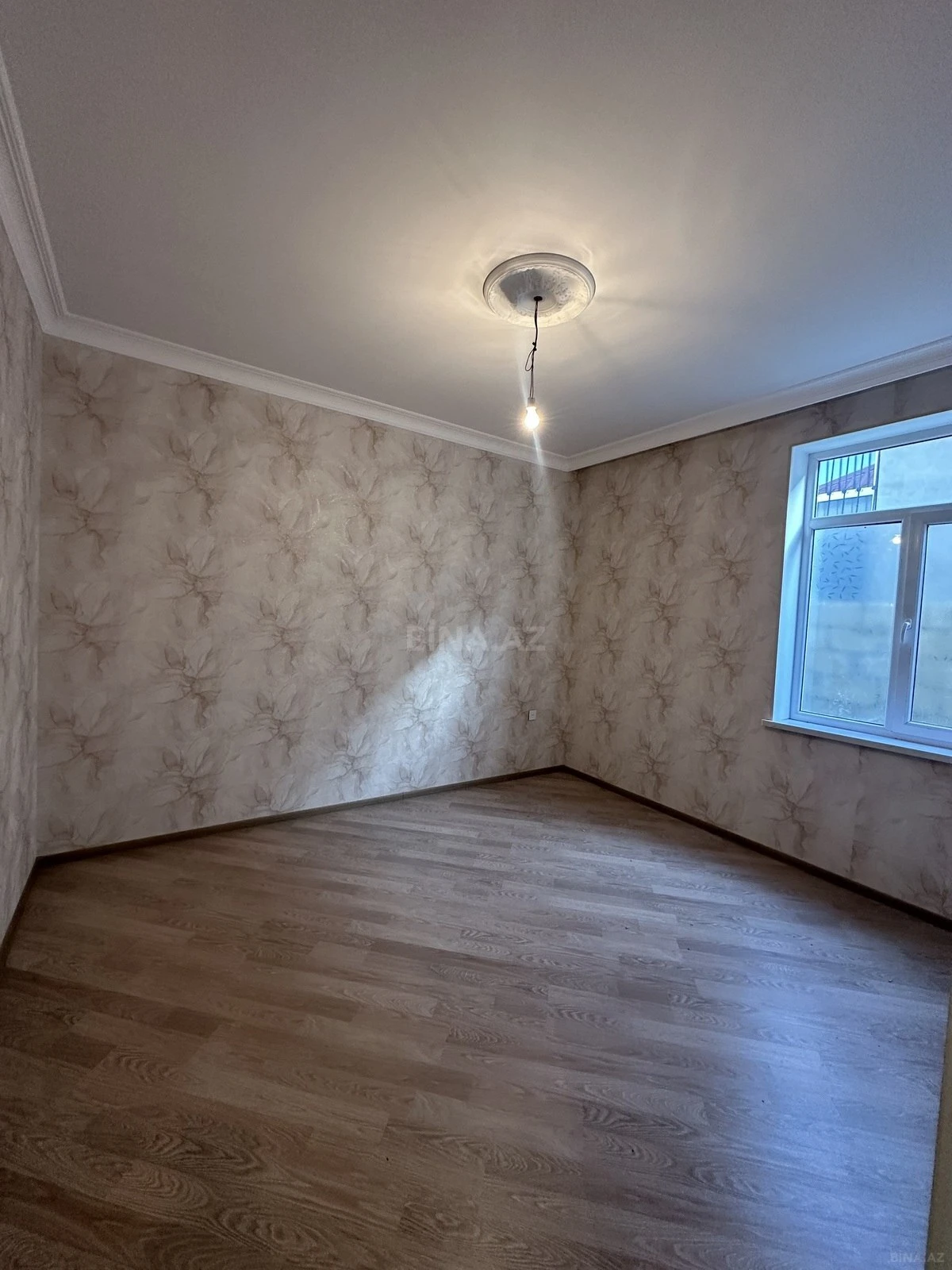 Satılır 4 otaqlı həyət evi 110 m²