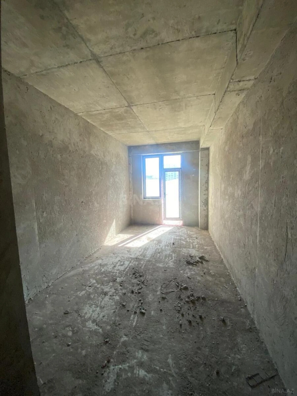 Satılır 3 otaqlı mənzil 138.34 m²