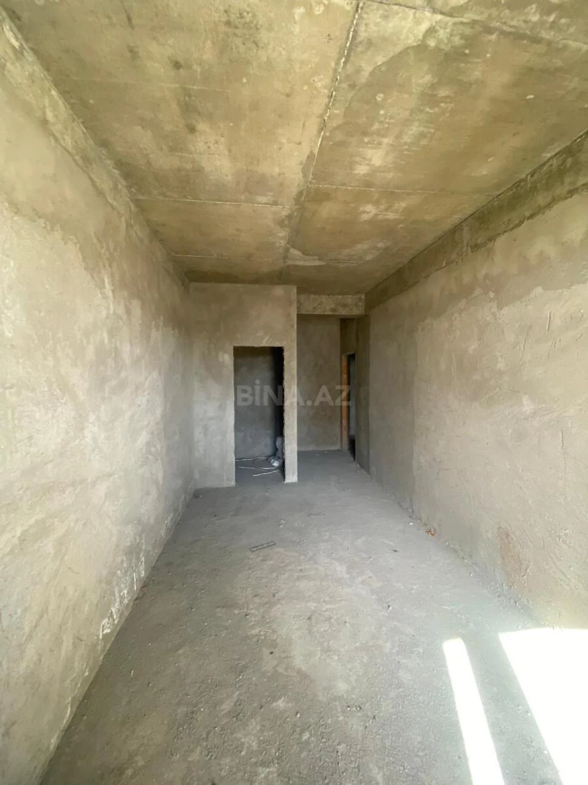 Satılır 3 otaqlı mənzil 138.34 m²