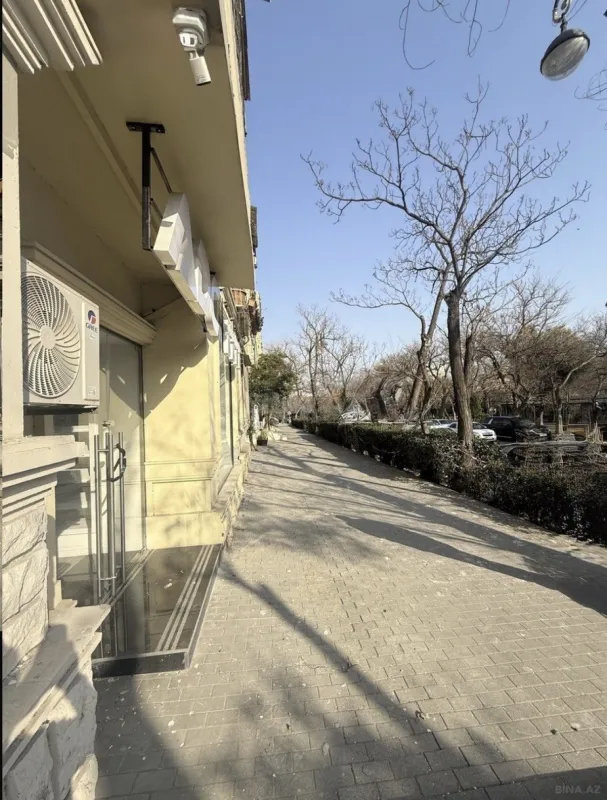 Kirayə verilir obyekt 68 m²