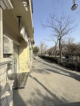 Kirayə verilir obyekt 68 m²