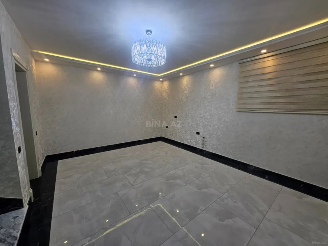Satılır 6 otaqlı həyət evi 440 m²