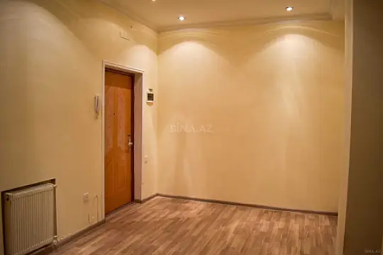 Satılır 2 otaqlı mənzil 81 m² — Bakı, 8-ci mikrorayon 2 otaq 81.00 m²