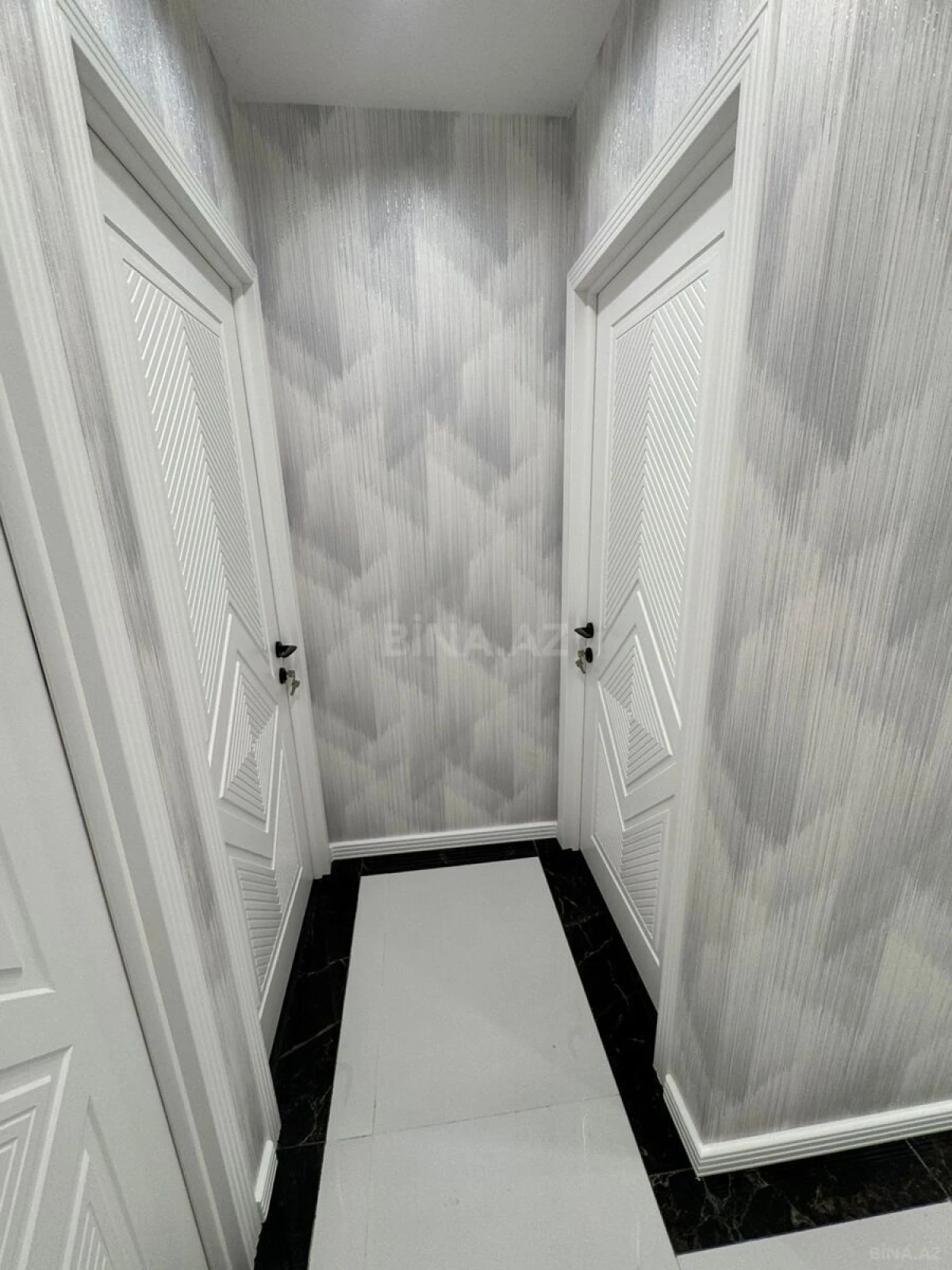 Kirayə verilir 5 otaqlı mənzil 120 m²