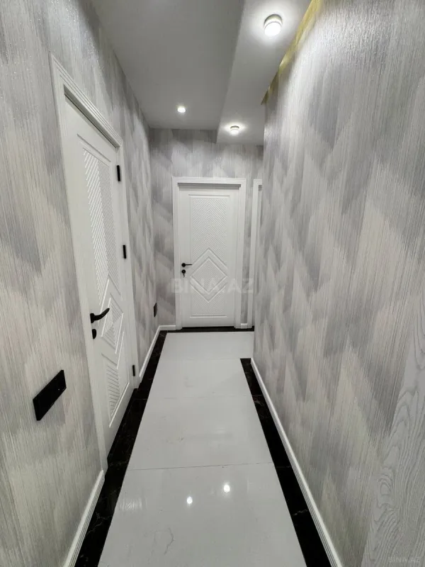 Kirayə verilir 5 otaqlı mənzil 120 m²