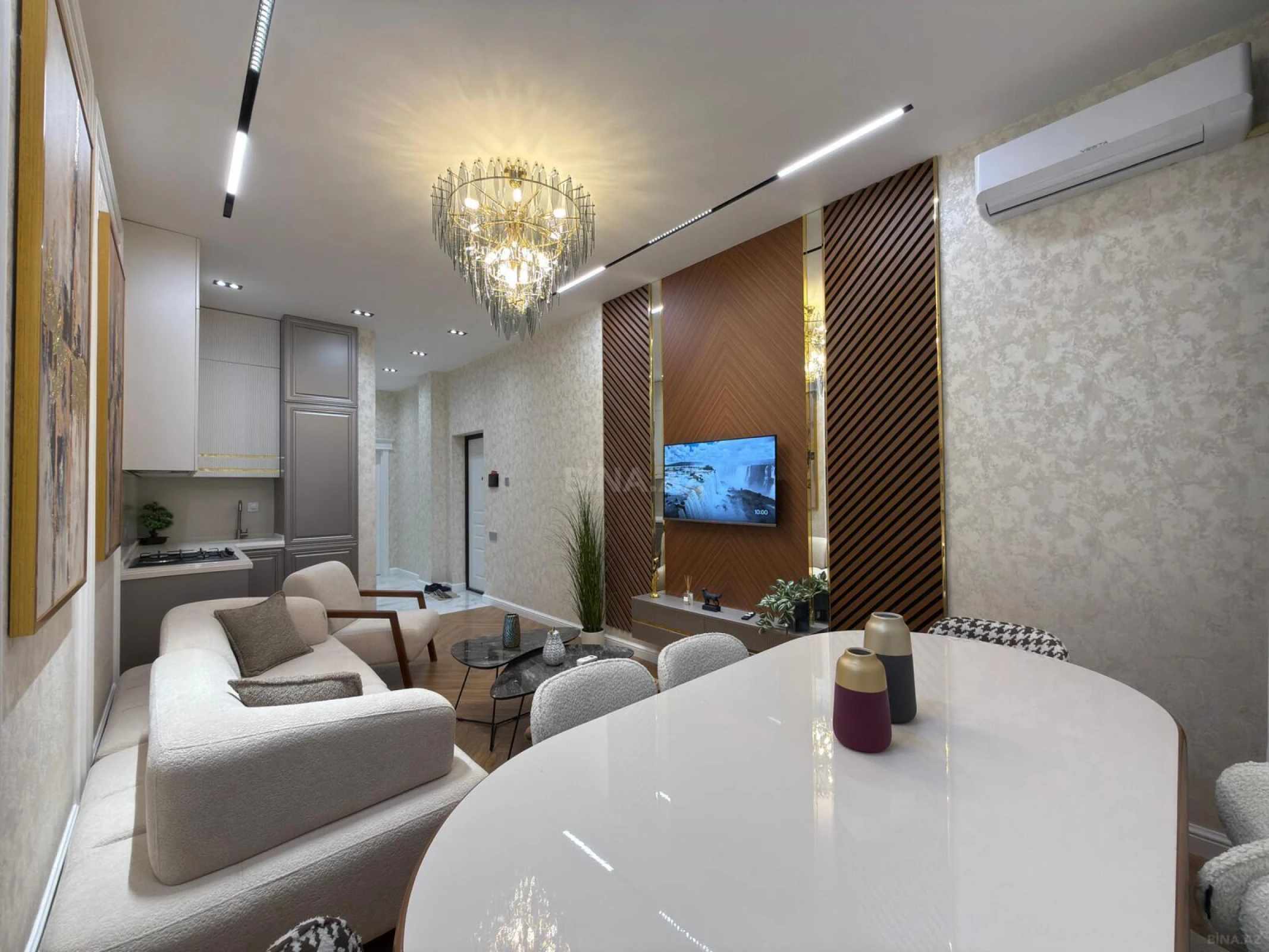 Satılır 2 otaqlı mənzil 55 m²