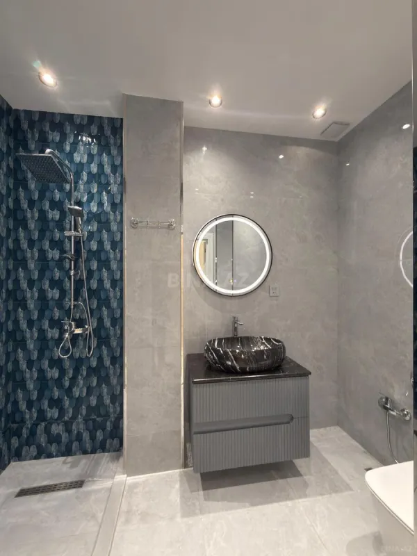 Satılır 2 otaqlı mənzil 55 m²