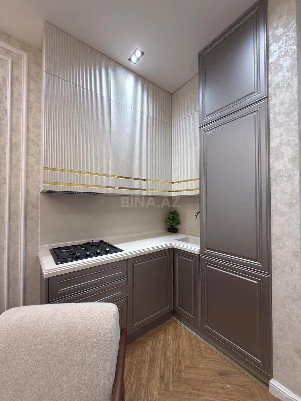 Satılır 2 otaqlı mənzil 55 m²