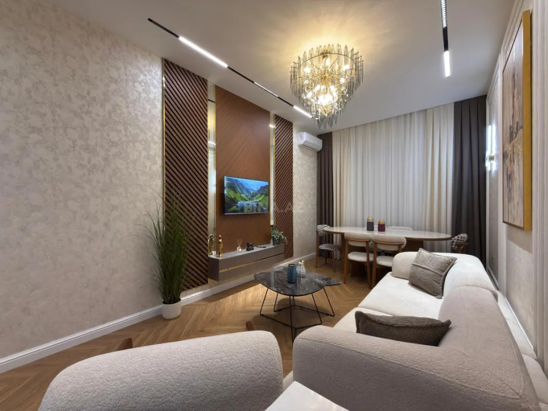 Satılır 2 otaqlı mənzil 55 m²