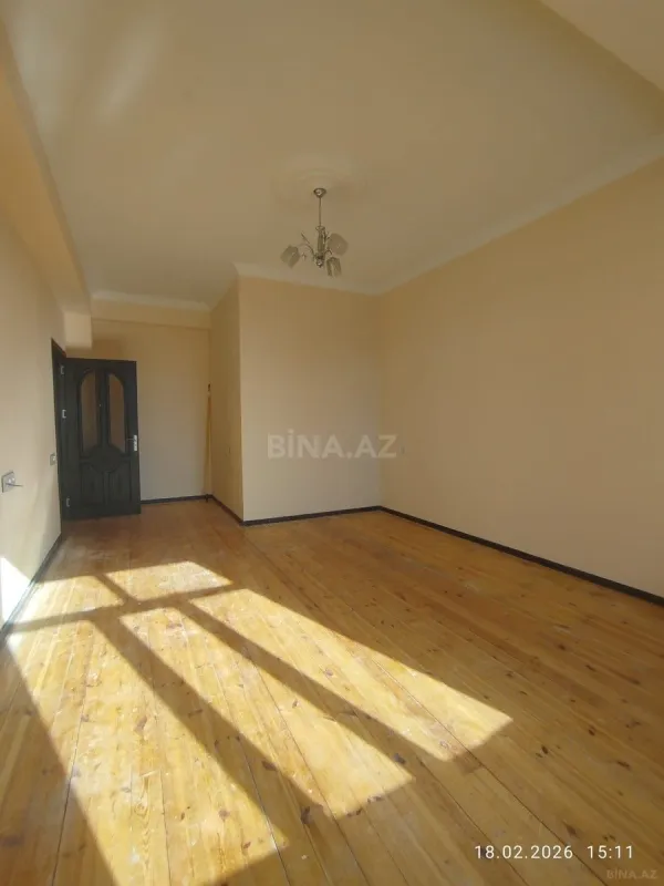 Kirayə verilir 2 otaqlı mənzil 65 m²
