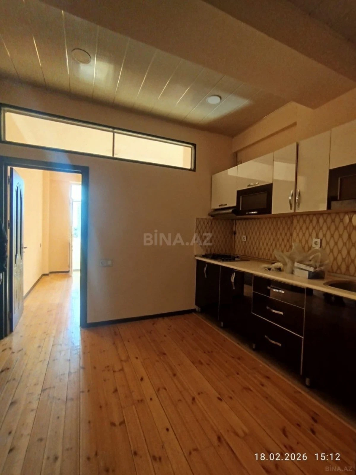 Kirayə verilir 2 otaqlı mənzil 65 m²