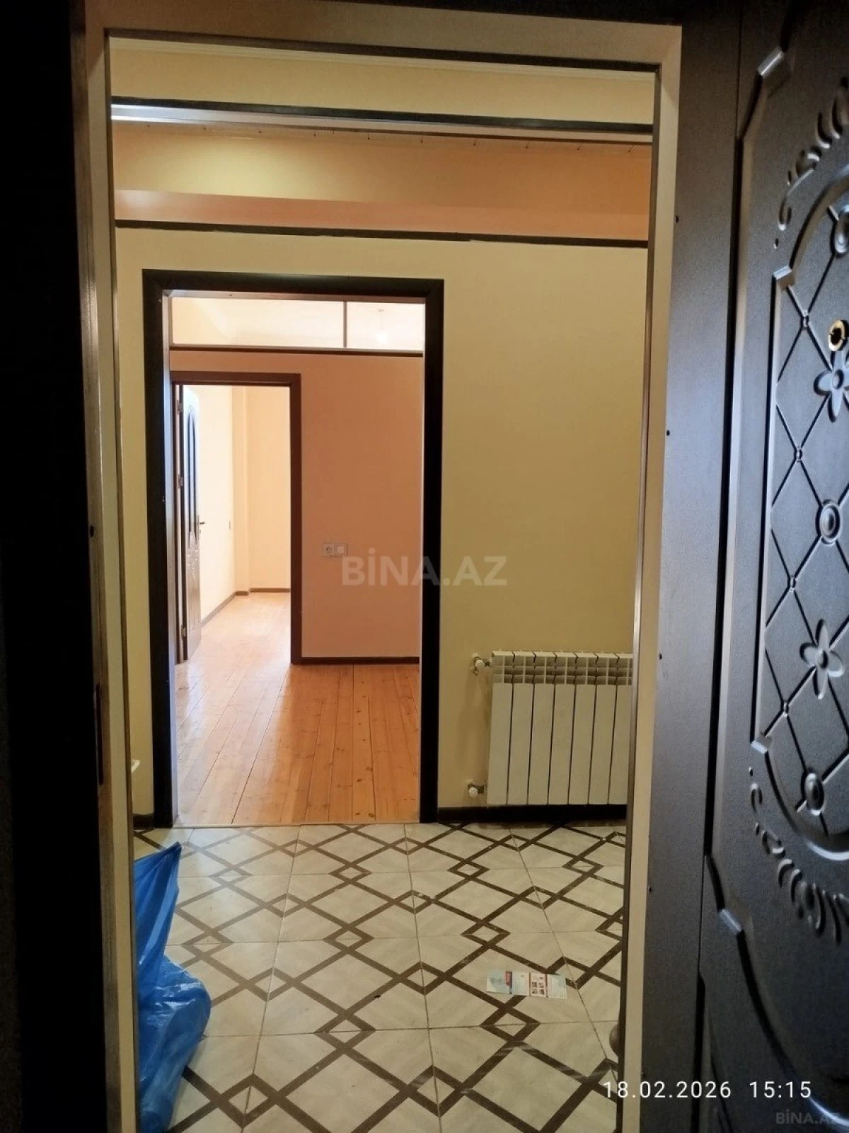 Kirayə verilir 2 otaqlı mənzil 65 m²