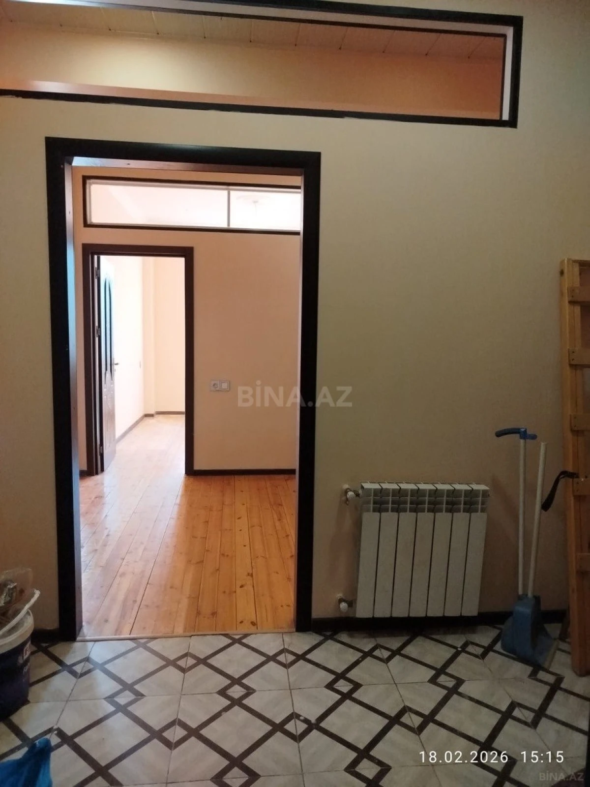 Kirayə verilir 2 otaqlı mənzil 65 m²