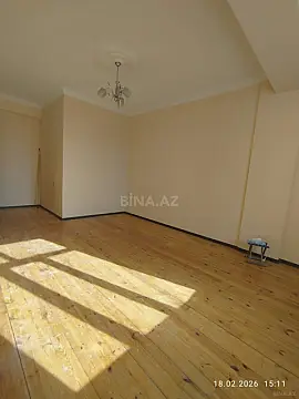 Kirayə verilir 2 otaqlı mənzil 65 m²