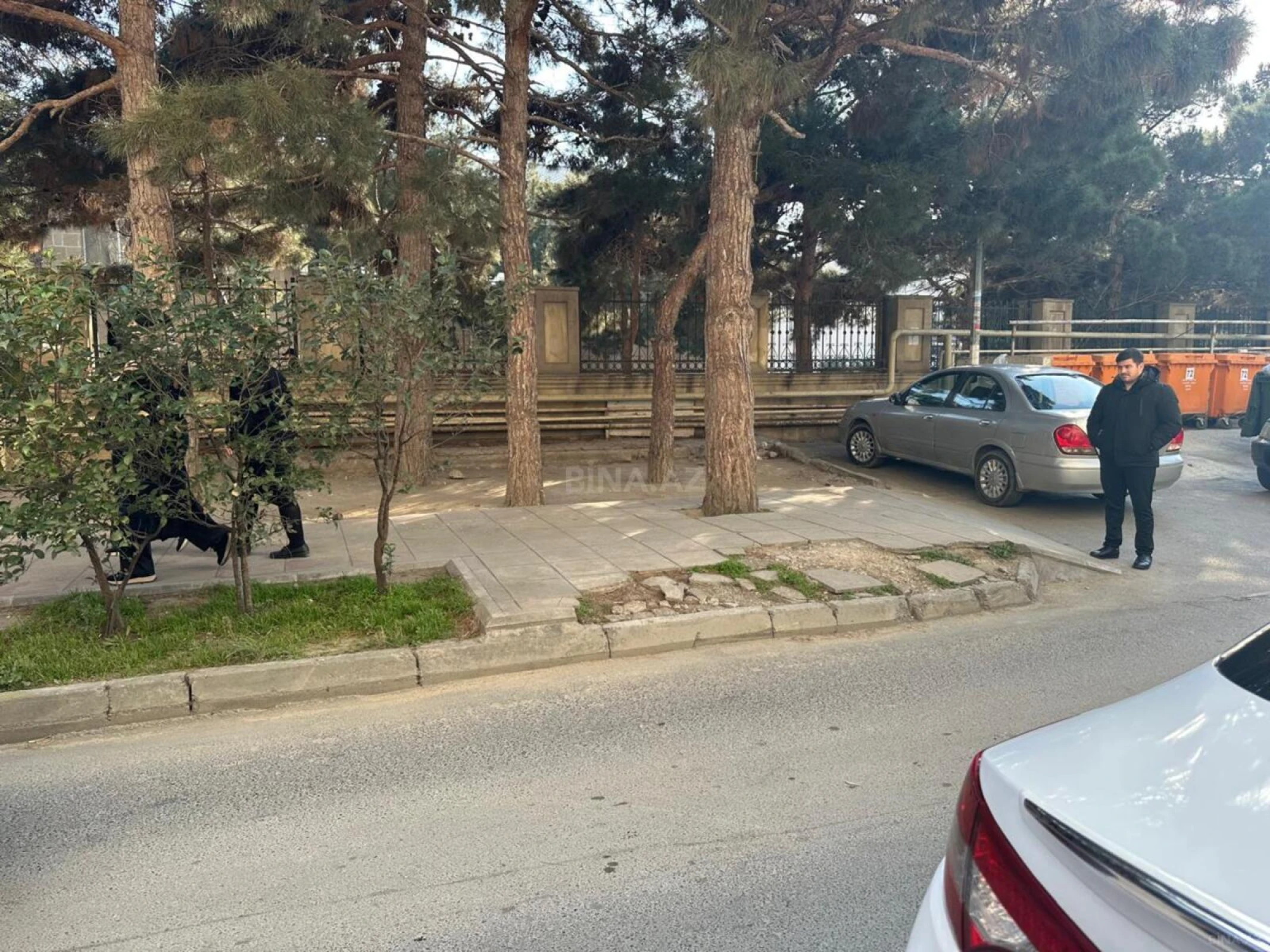 Satılır torpaq sahəsi 2 m²