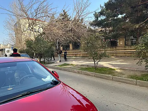 Satılır torpaq sahəsi 2 m²