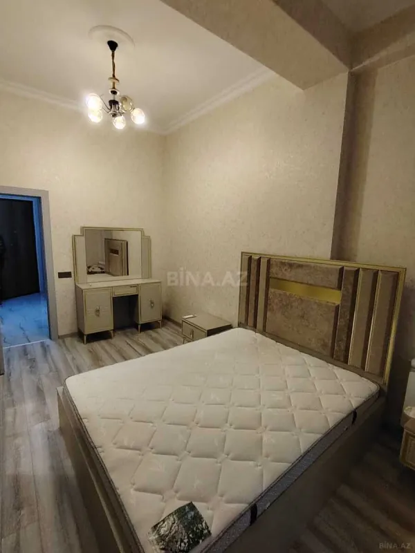 Kirayə verilir 2 otaqlı mənzil 60 m²