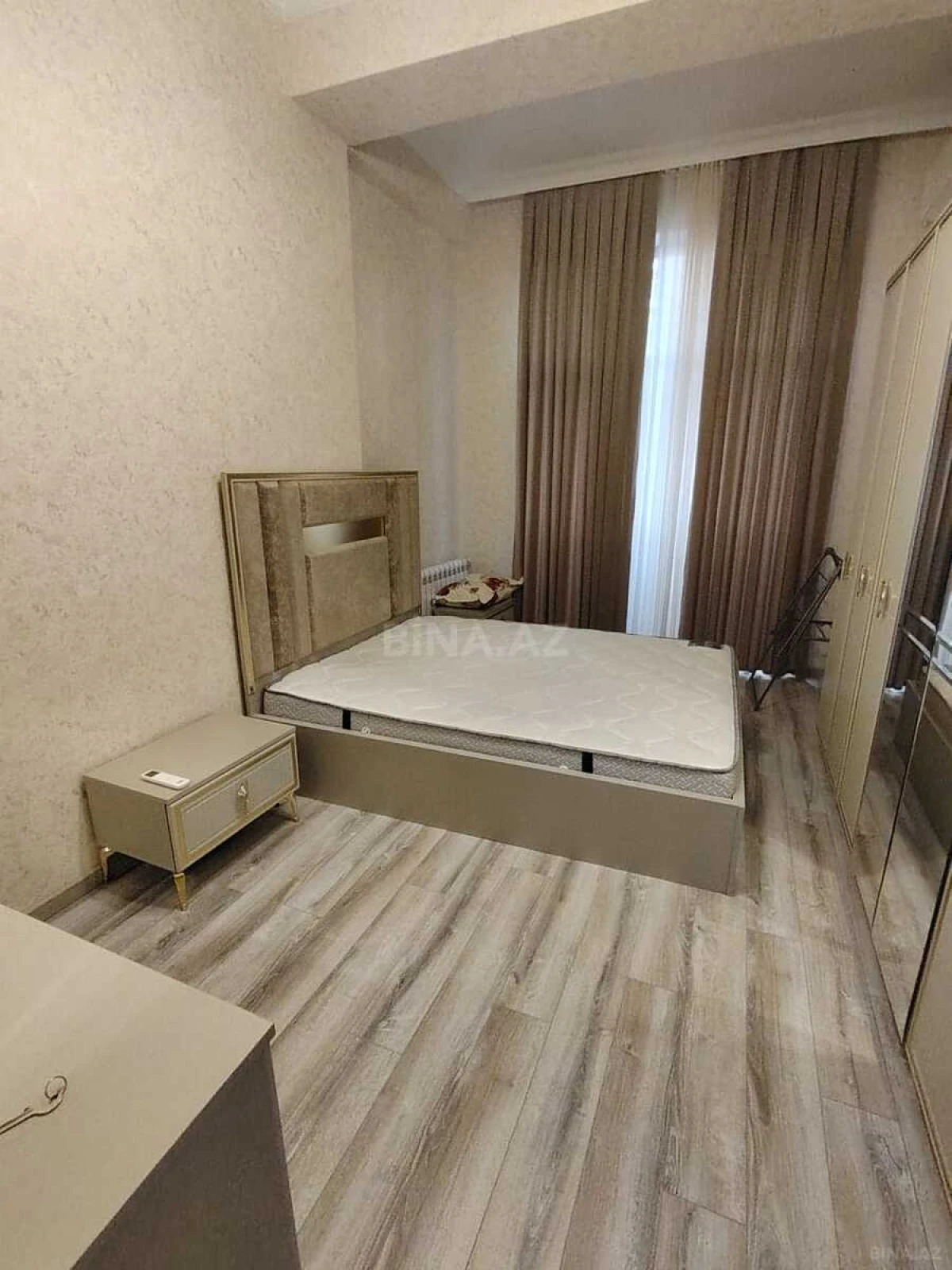 Kirayə verilir 2 otaqlı mənzil 60 m²