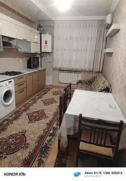 Kirayə verilir 1 otaqlı mənzil 65 m²
