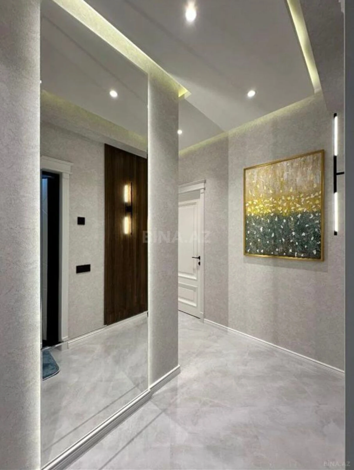 Kirayə verilir 2 otaqlı mənzil 100 m²