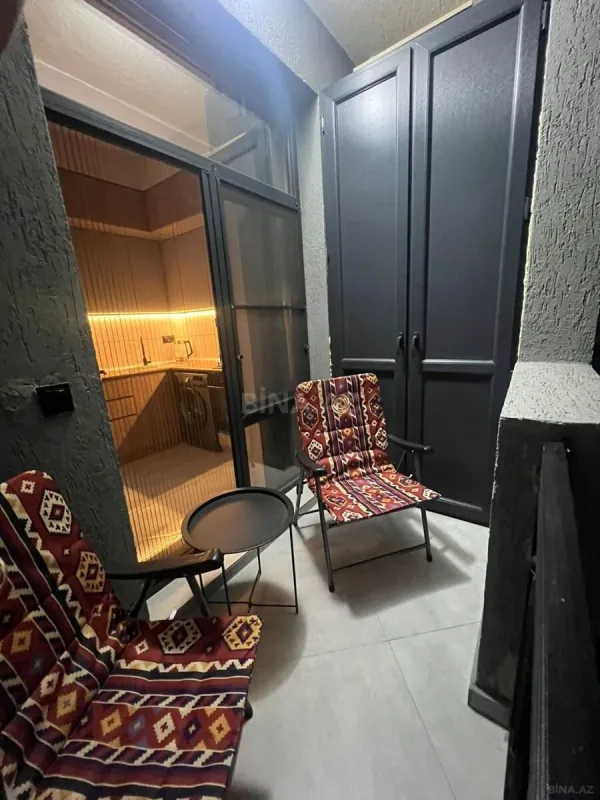 Kirayə verilir 2 otaqlı mənzil 100 m²