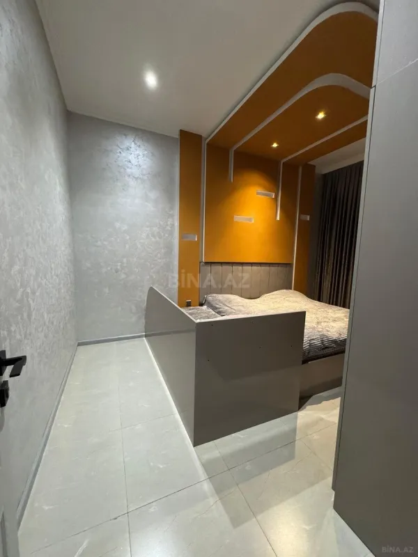 Satılır 5 otaqlı həyət evi 180 m²