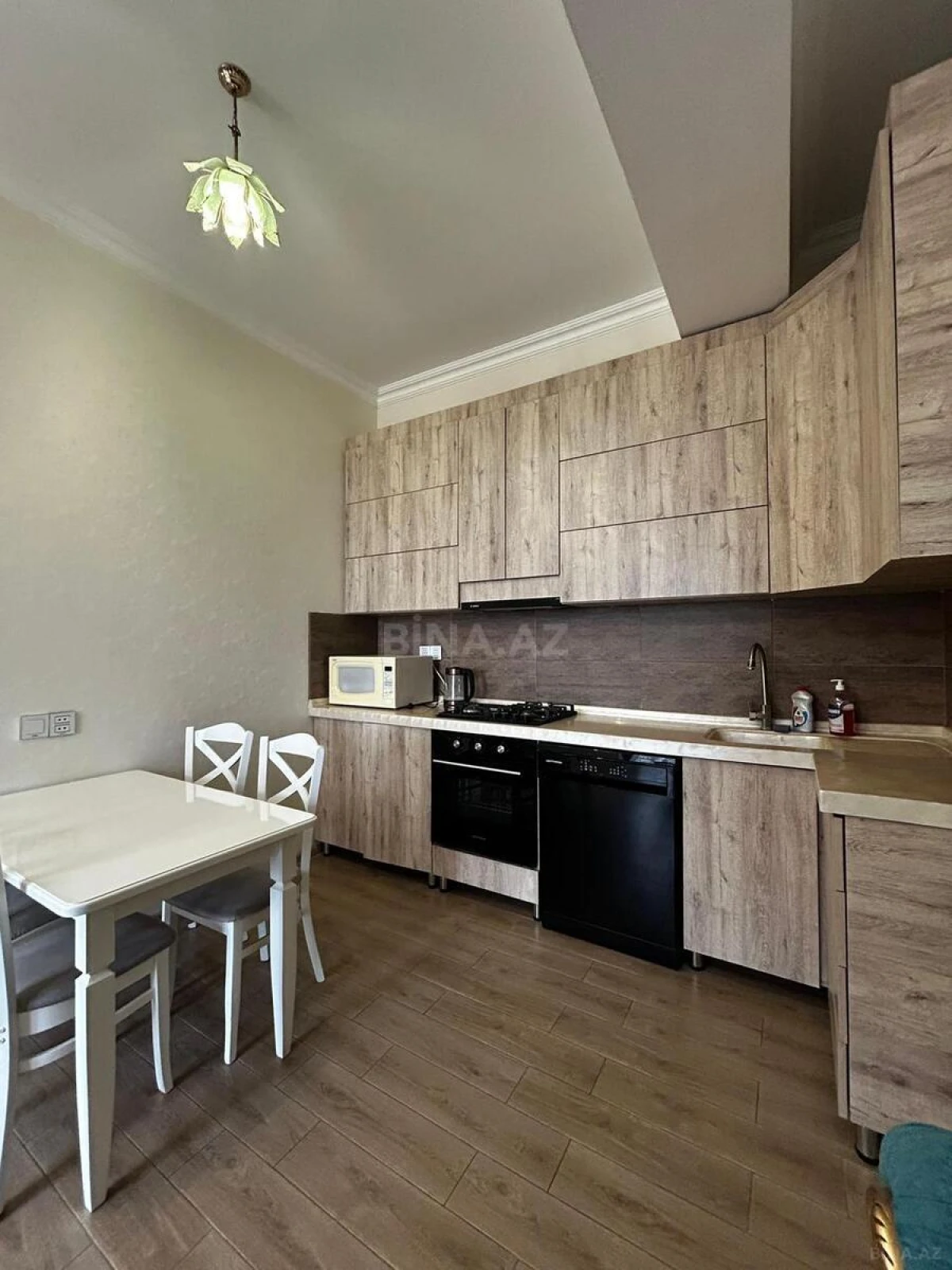 Kirayə verilir 3 otaqlı mənzil 79 m²