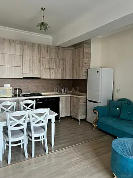 Kirayə verilir 3 otaqlı mənzil 79 m²