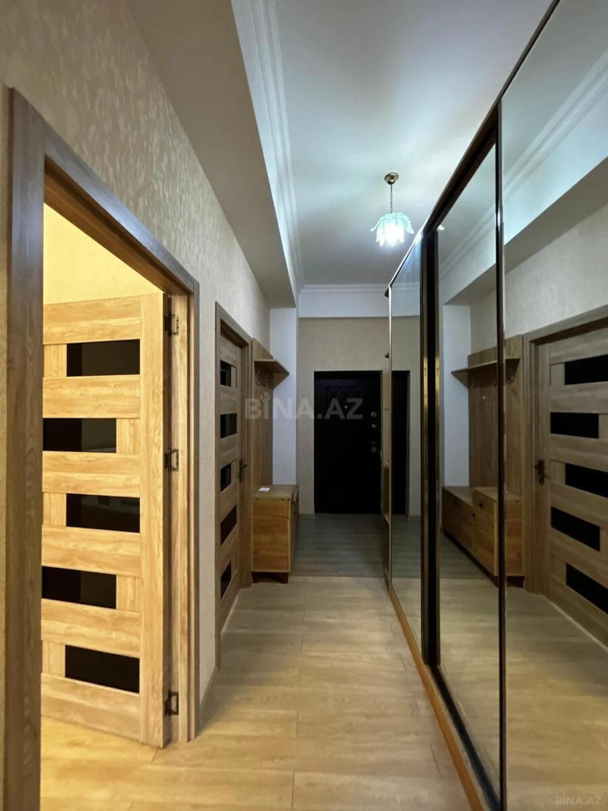 Kirayə verilir 3 otaqlı mənzil 79 m²