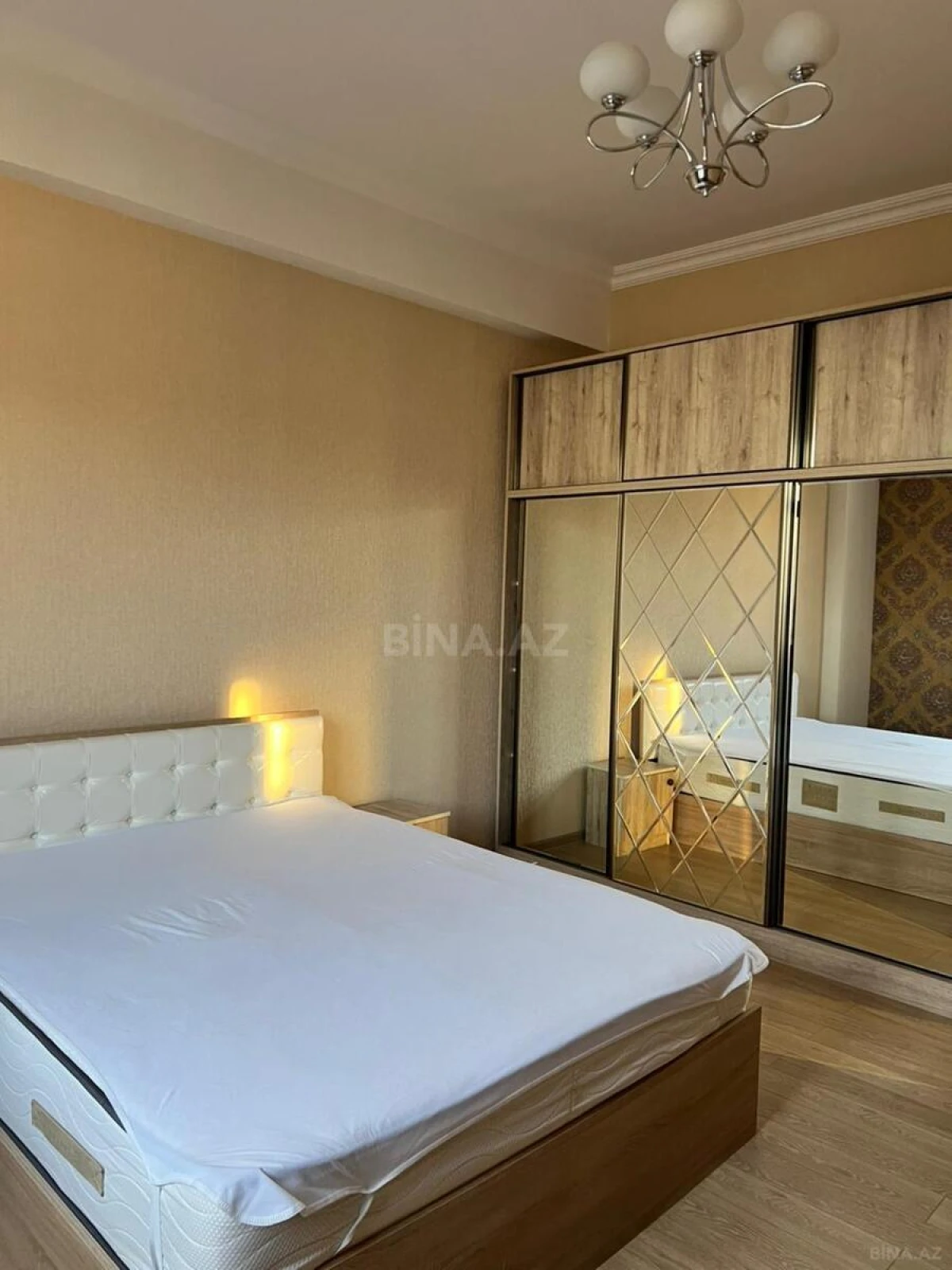 Kirayə verilir 3 otaqlı mənzil 79 m²