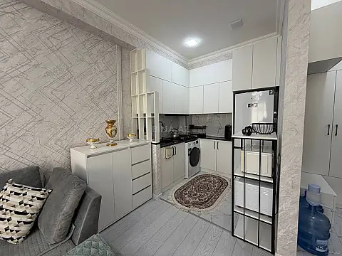 Satılır 2 otaqlı mənzil 42 m²