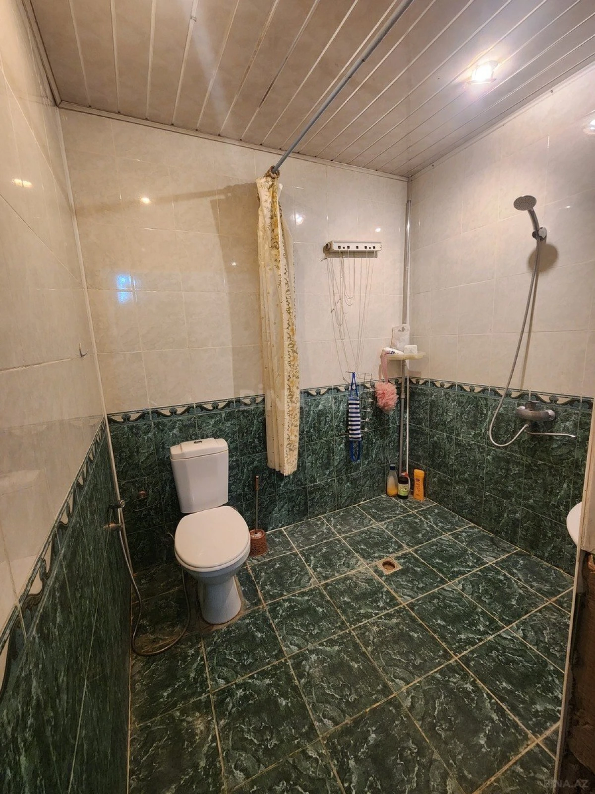 Satılır 3 otaqlı mənzil 92 m²