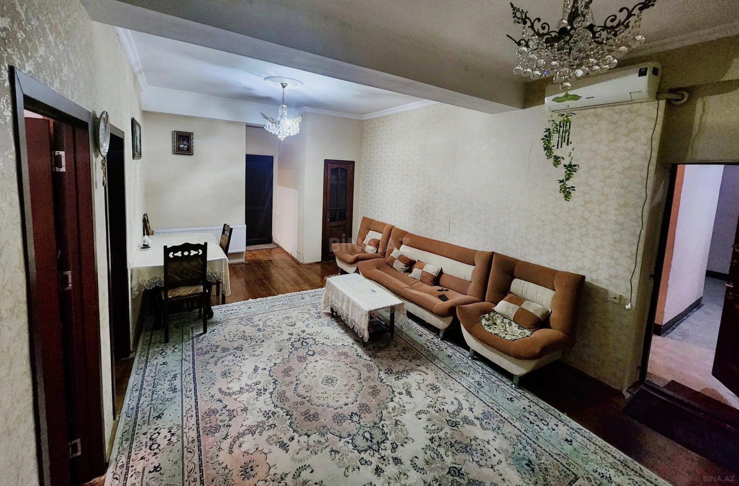 Satılır 3 otaqlı mənzil 92 m²