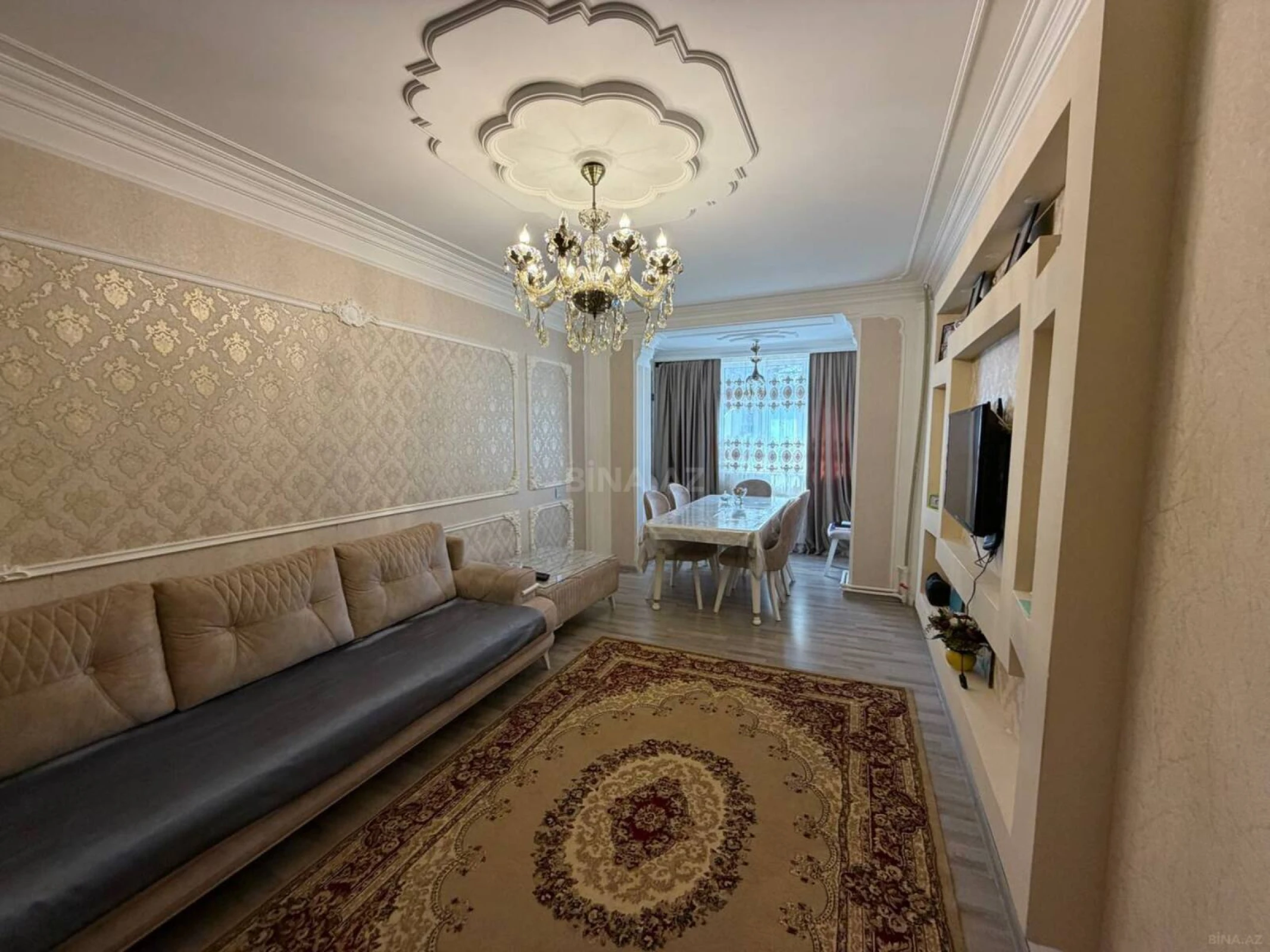 Satılır 4 otaqlı mənzil 100 m²