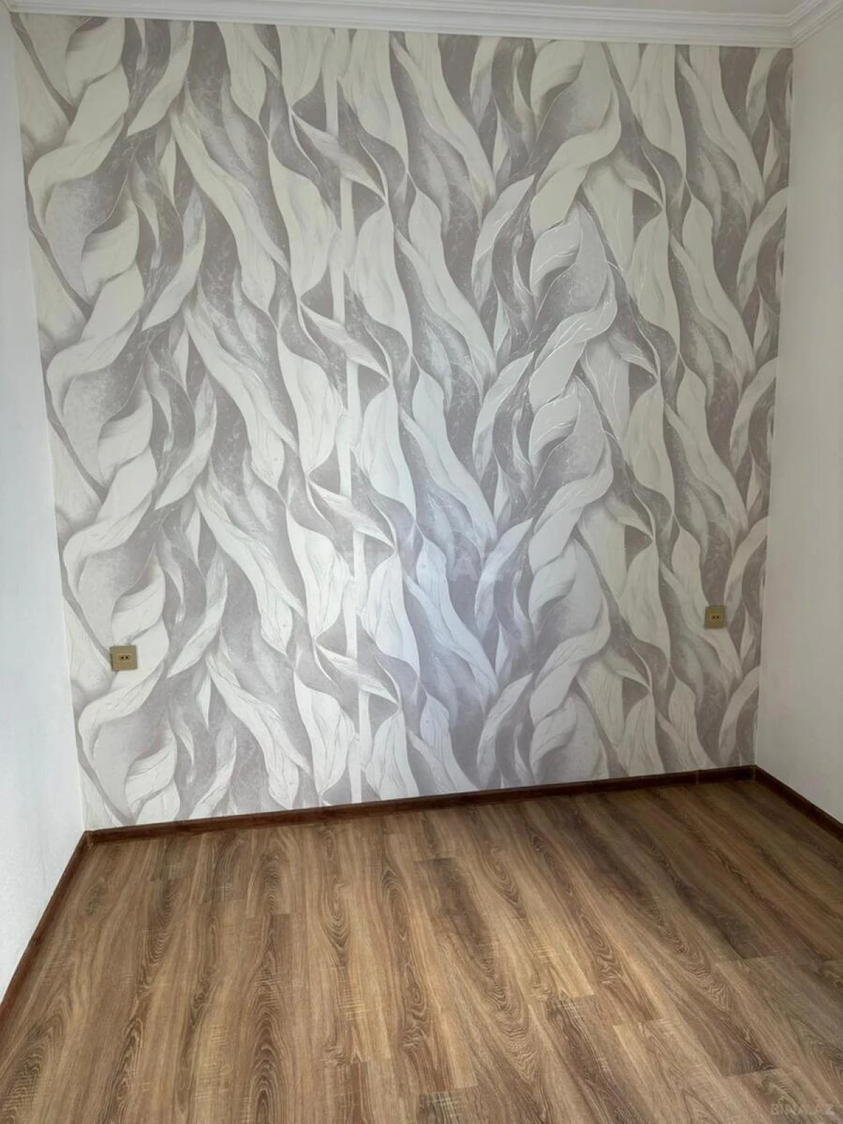 Satılır 2 otaqlı mənzil 58 m²