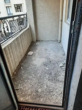 Satılır 2 otaqlı mənzil 96 m²