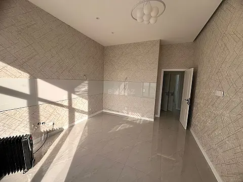 Satılır 4 otaqlı həyət evi 138 m²