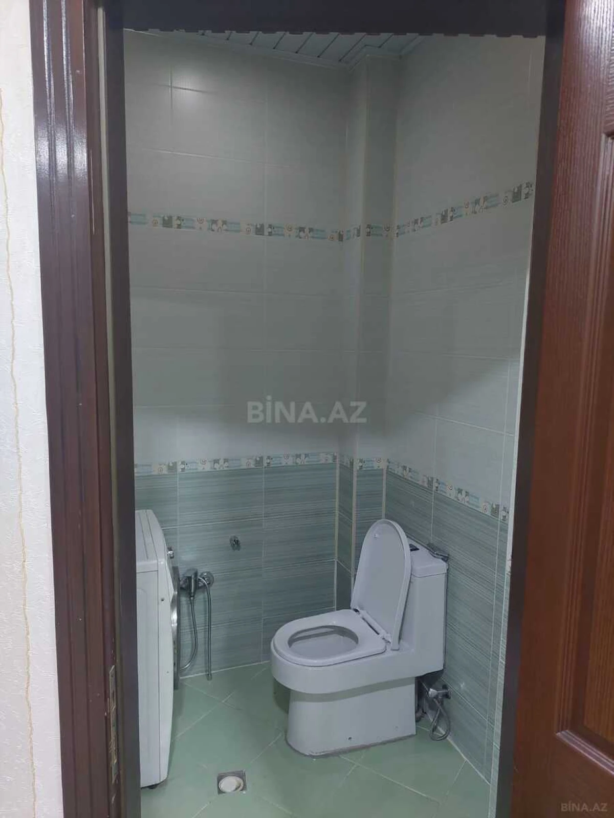 Kirayə verilir 3 otaqlı mənzil 150 m²
