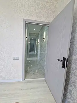 Satılır 2 otaqlı mənzil 71 m²