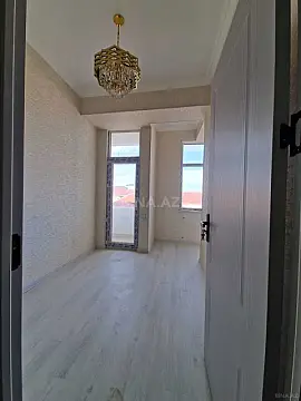 Satılır 2 otaqlı mənzil 71 m²