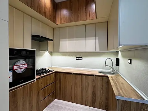 Kirayə verilir 2 otaqlı mənzil 70 m²