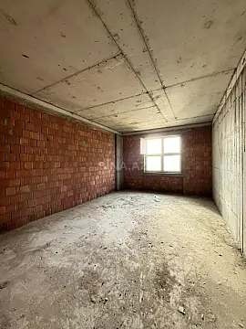 Satılır 2 otaqlı mənzil 94 m²