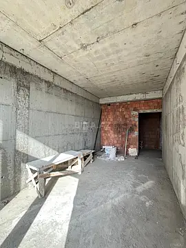 Satılır 2 otaqlı mənzil 94 m²