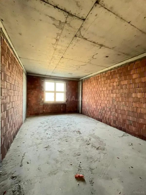 Satılır 2 otaqlı mənzil 94 m²