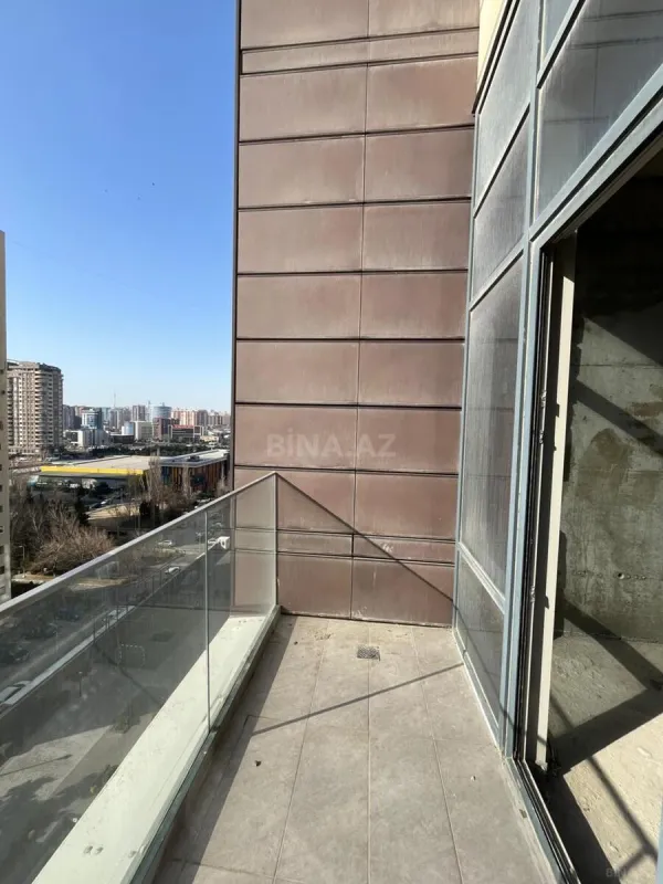 Satılır 2 otaqlı mənzil 94 m²