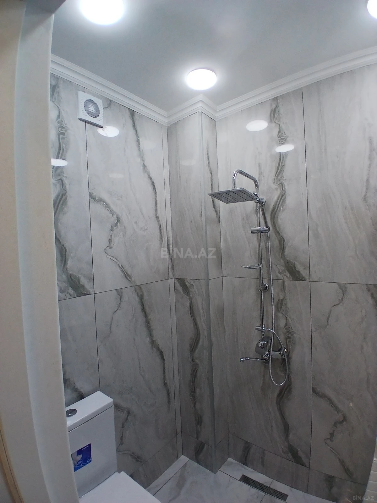 Satılır 2 otaqlı mənzil 45 m²