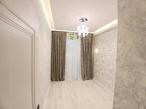 Satılır 2 otaqlı mənzil 45 m²
