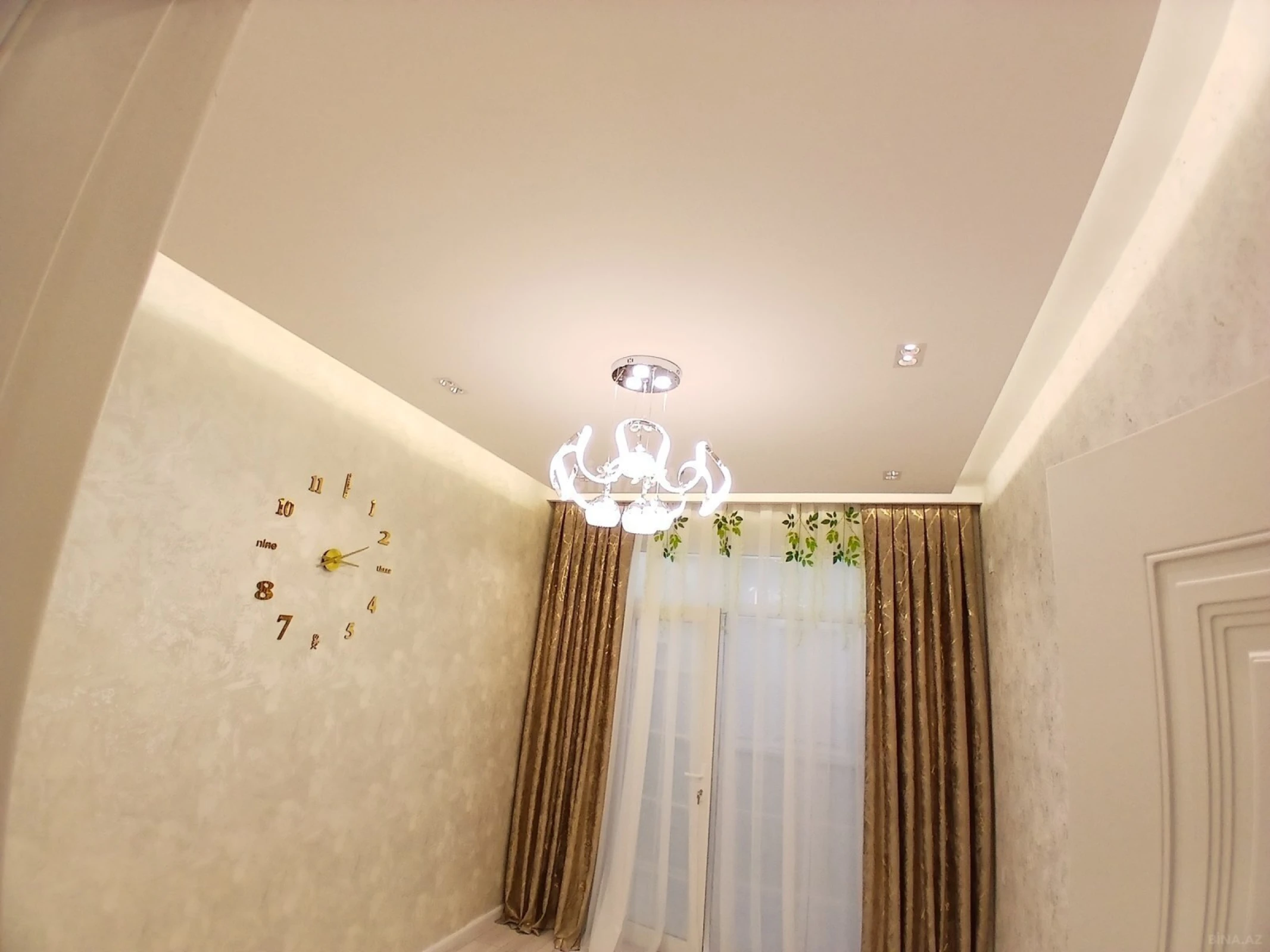 Satılır 2 otaqlı mənzil 45 m²