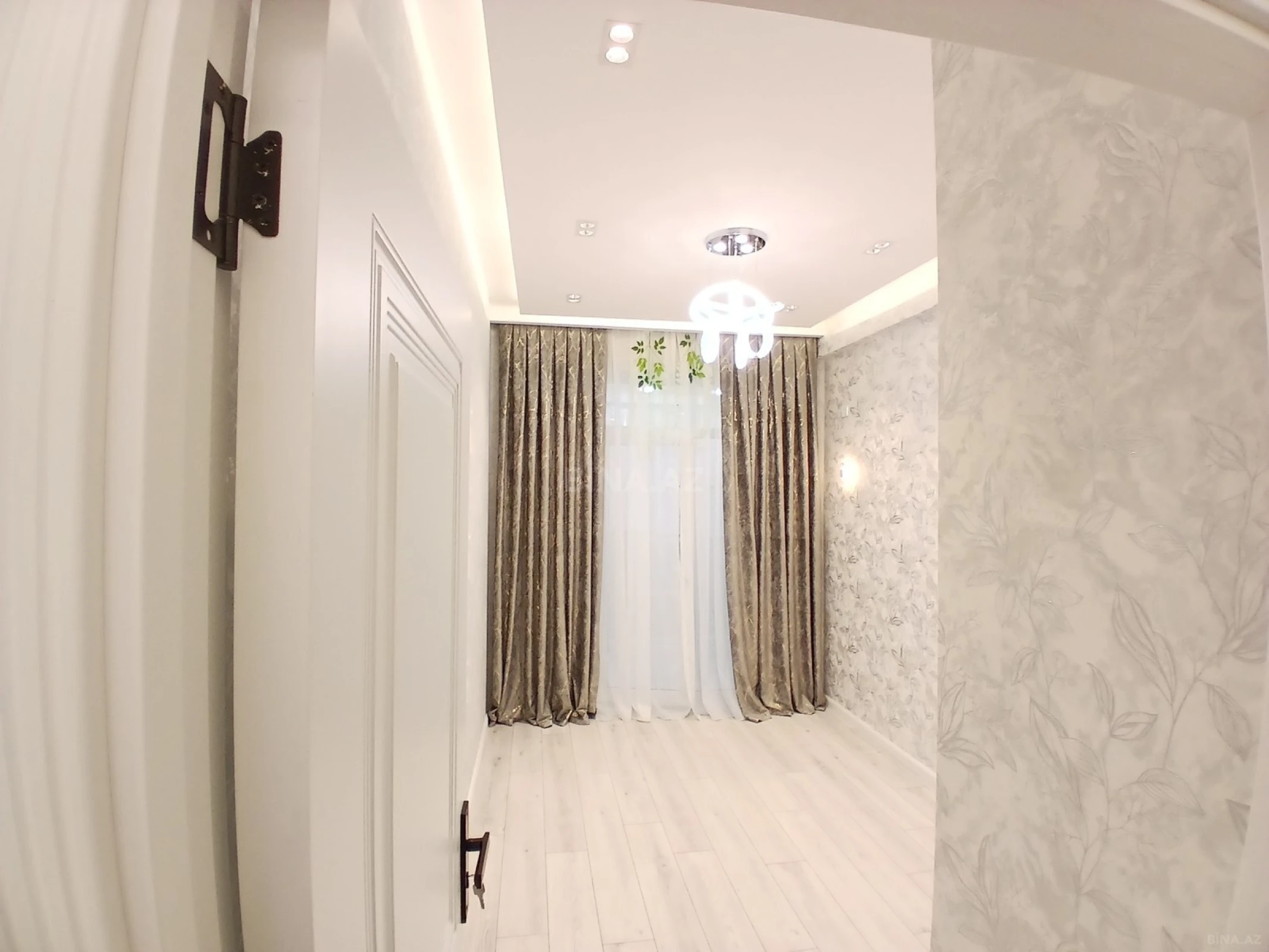 Satılır 2 otaqlı mənzil 45 m²